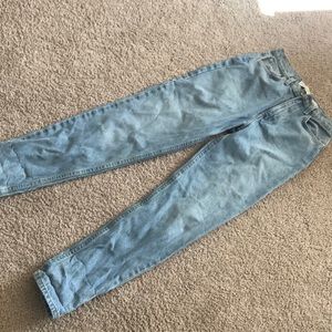 AMERICAN APPAREL HIGH WAIST MOM JEANS